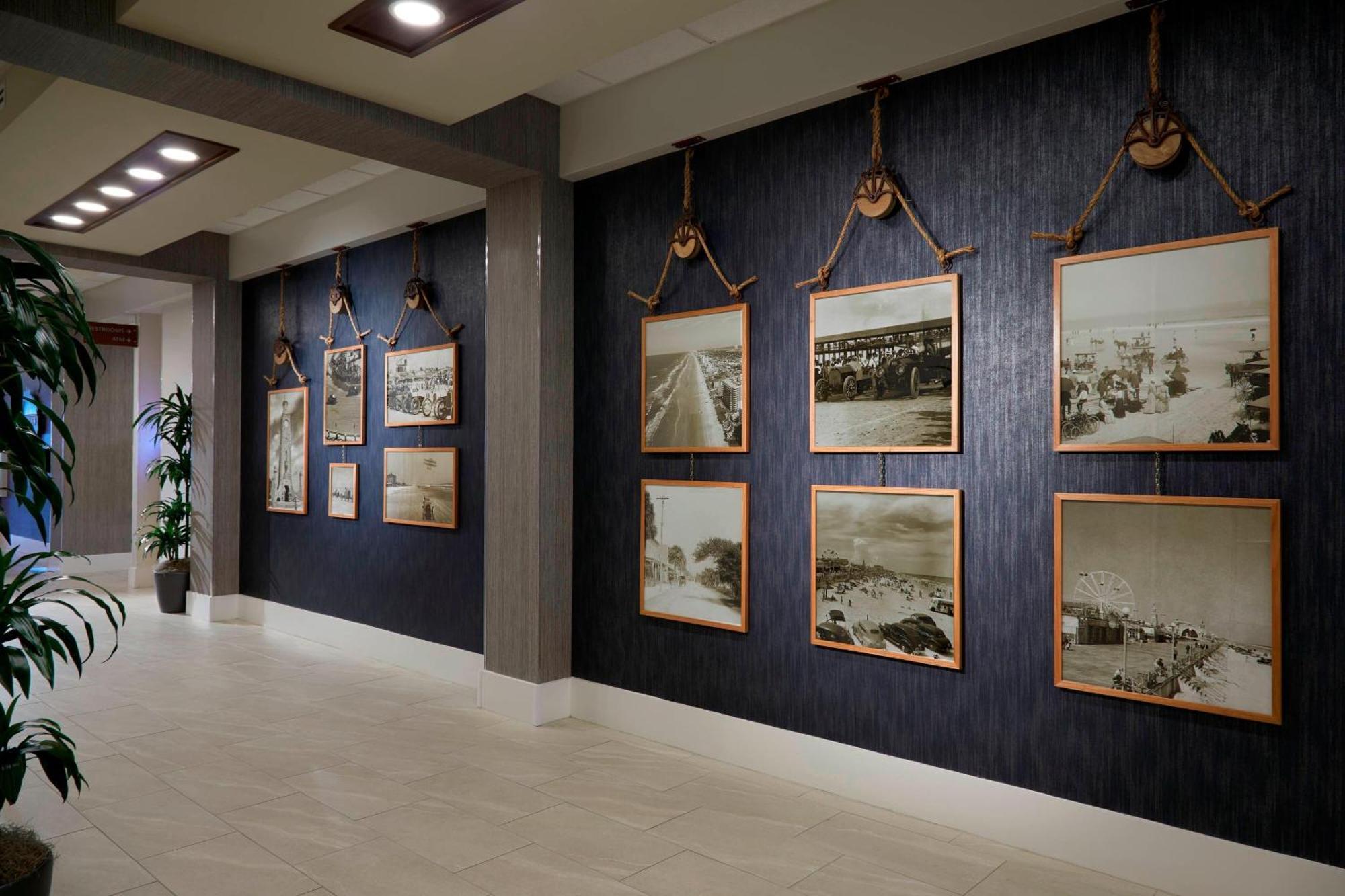 Delta Hotels By Marriott Daytona Beach Oceanfront Екстер'єр фото