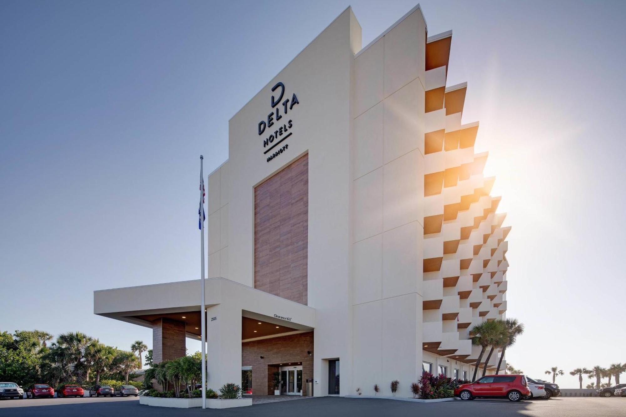 Delta Hotels By Marriott Daytona Beach Oceanfront Екстер'єр фото