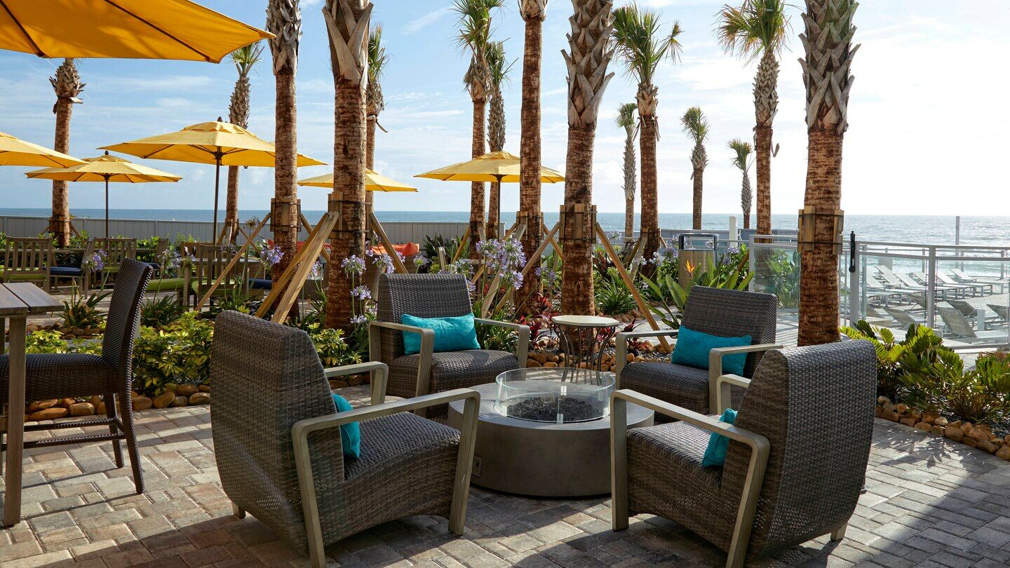 Delta Hotels By Marriott Daytona Beach Oceanfront Екстер'єр фото